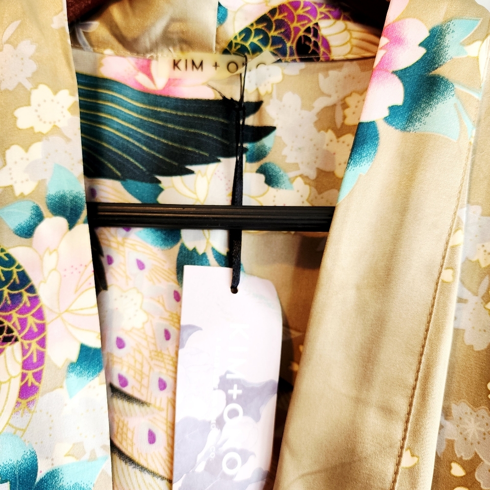 KIM + ONO BLOSSOM & PEACOCKS LONG KIMONO ROBE NWT ONE SIZE - Picture 7 of 16